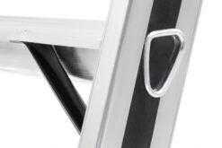 Hymer Black Line Platform Steps 25 Hymer Black Line Platform Steps -Insulation Superstore Sales 70026 detail 03