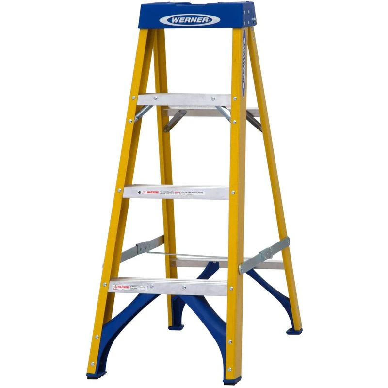 Werner 4 Tread Trade Fibreglass Step Ladder - BS 2037 EN131 Professional 3 Werner 4 Tread Trade Fibreglass Step Ladder - BS 2037 EN131 Professional