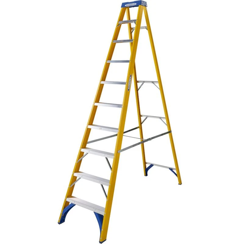 Werner 10 Tread Trade Fibreglass Step Ladder - BS 2037 EN131 Professional 3 Werner 10 Tread Trade Fibreglass Step Ladder - BS 2037 EN131 Professional