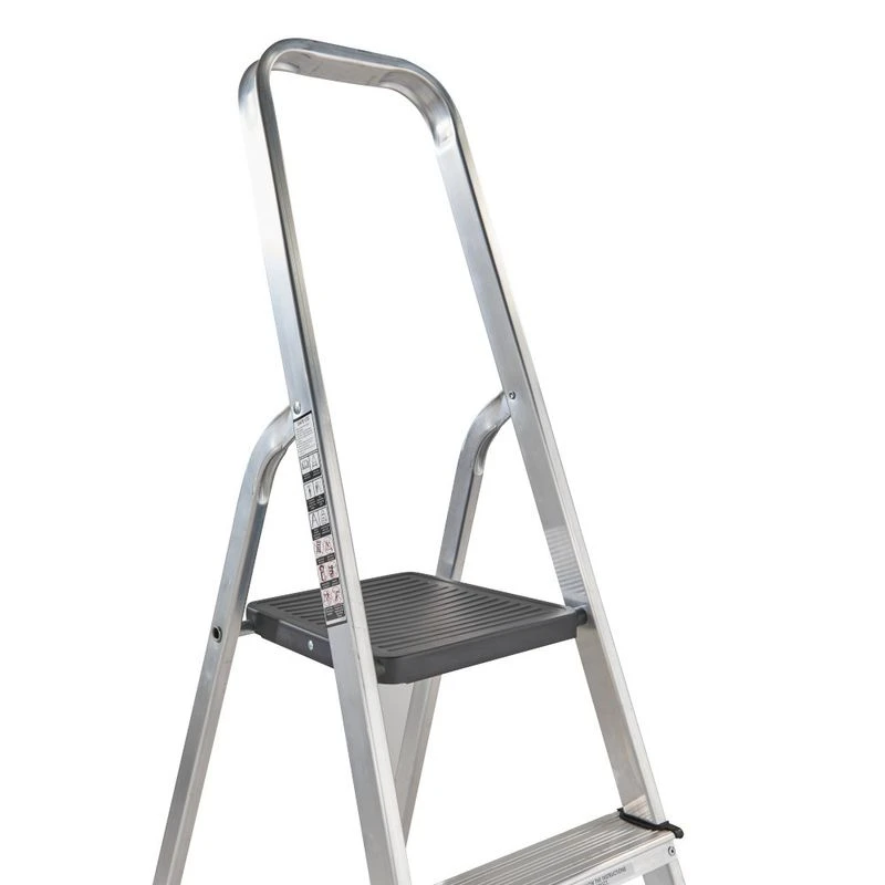 Werner 6 Tread High Handrail Stepladder - EN131 4 Werner 6 Tread High Handrail Stepladder - EN131 - Image 2