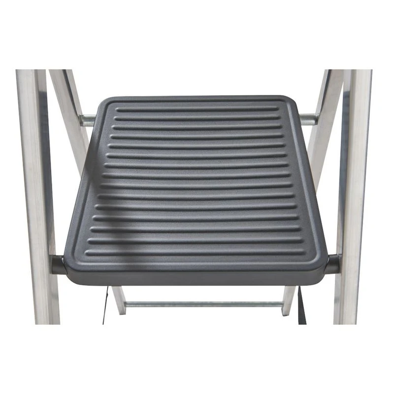 Werner 6 Tread High Handrail Stepladder - EN131 7 Werner 6 Tread High Handrail Stepladder - EN131 - Image 5