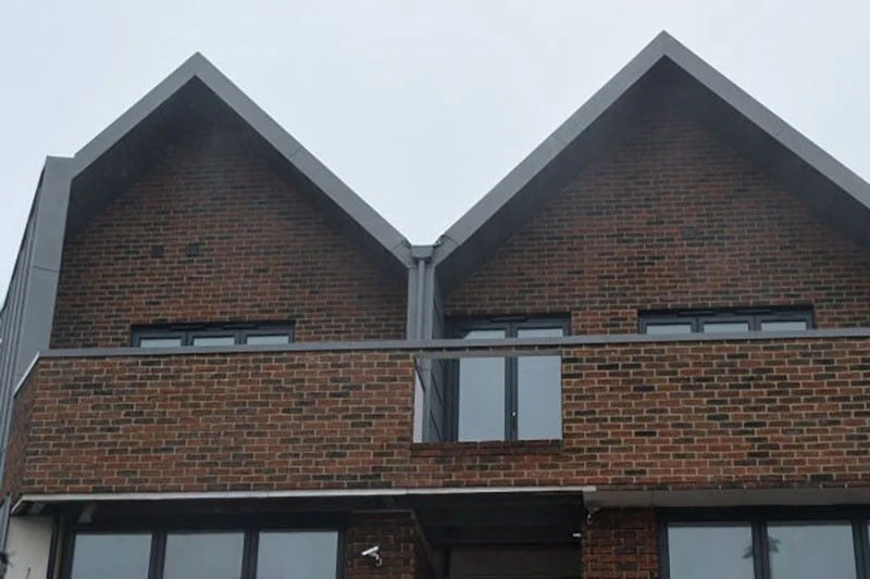 ET Clay Rangemoor Red Multi Brick - Pack Of 652 4 ET Clay Rangemoor Red Multi Brick - Pack Of 652 - Image 2