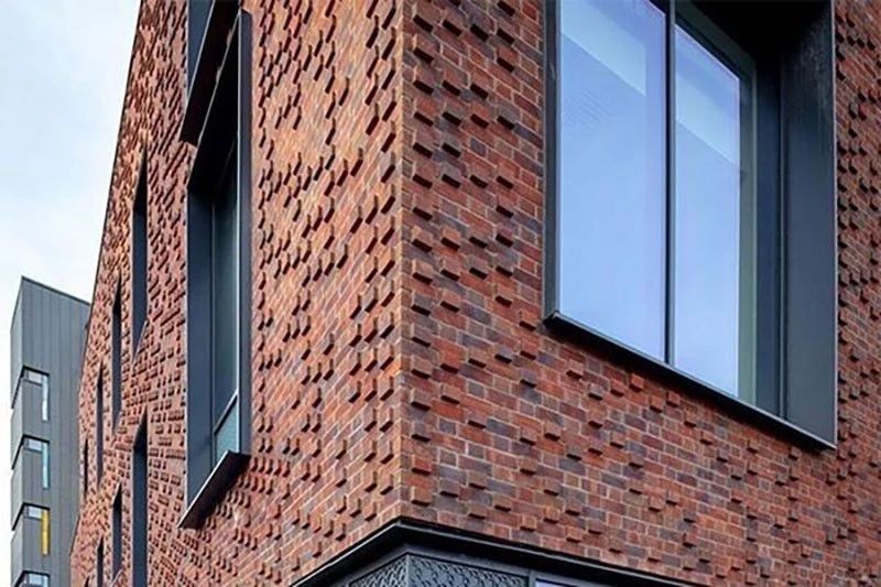 ET Clay Orient Red Multi Brick - Pack Of 600 5 ET Clay Orient Red Multi Brick - Pack Of 600 - Image 3