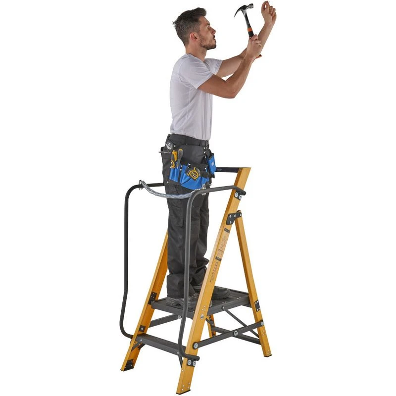 Youngman 2 Tread Megastep Ladder With Handrails - EN 131 8 Youngman 2 Tread Megastep Ladder With Handrails - EN 131 - Image 6